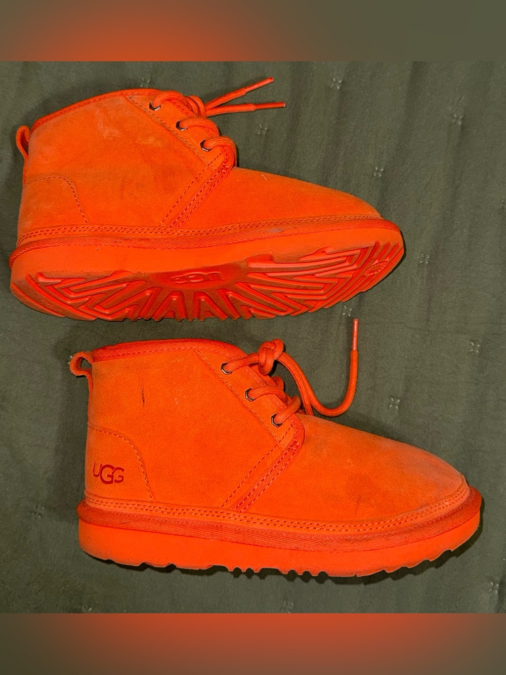 UGG Kids Orange Suede Lace-Up Boots size 2